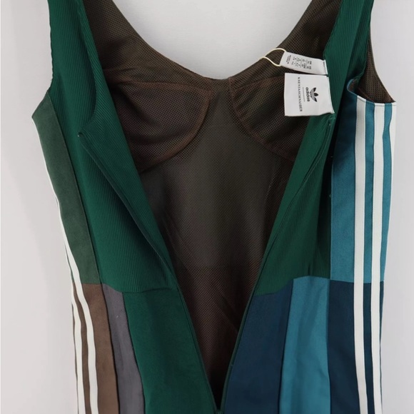 Adidas Originals dress - Picture 3 of 5